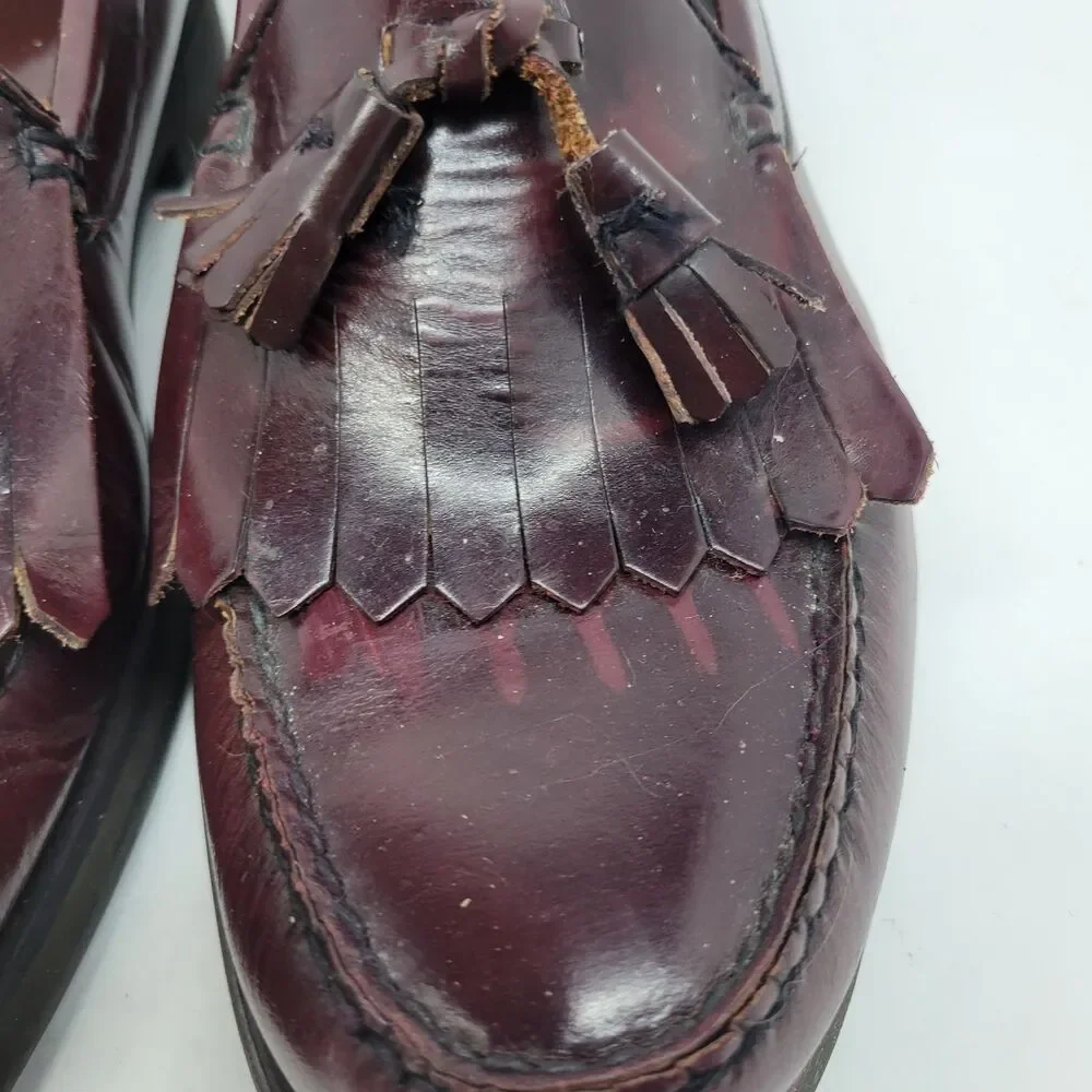 Bass Weejuns Mens Burgundy Leather Kilted Tasseled Rubber Sole Loafers  US 9.5 M